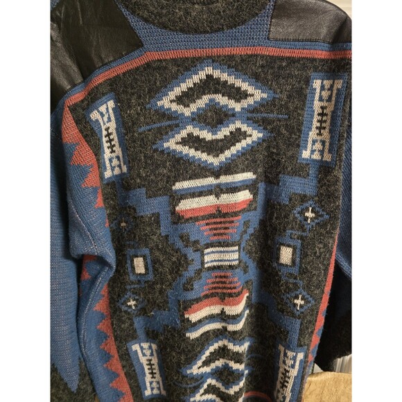 “Vintage Uniform Code Men’s Sweater Large Genuine Leather Trim Aztec Tribal Knit - Picture 3 of 15